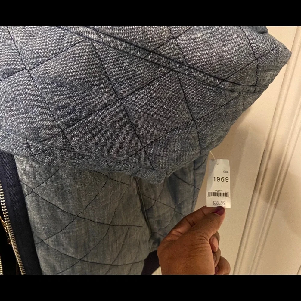 Bomber Jacket - Picture 5 of 5